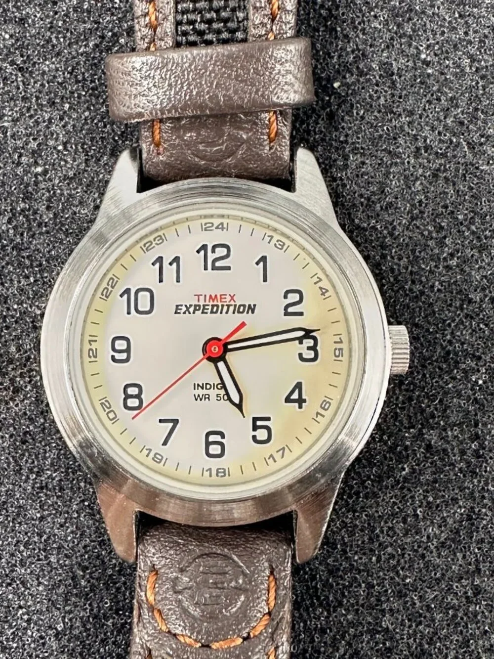 Timex Expedition Field Mini Watch Women Indiglo Dial Leather Band New Battery